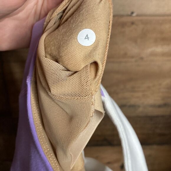 LuLulemon Athletic Top With Built in Bra Woman’s Size 4 - Picture 6 of 6